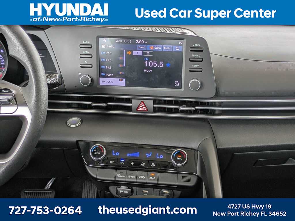 Thumbnail: 2023 Hyundai Elantra - 17