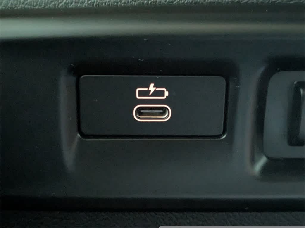 Thumbnail: 2023 BMW X5 - 19