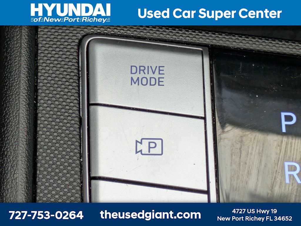 Thumbnail: 2023 Hyundai Elantra - 25