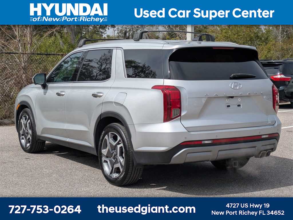 Thumbnail: 2023 Hyundai Palisade - 3