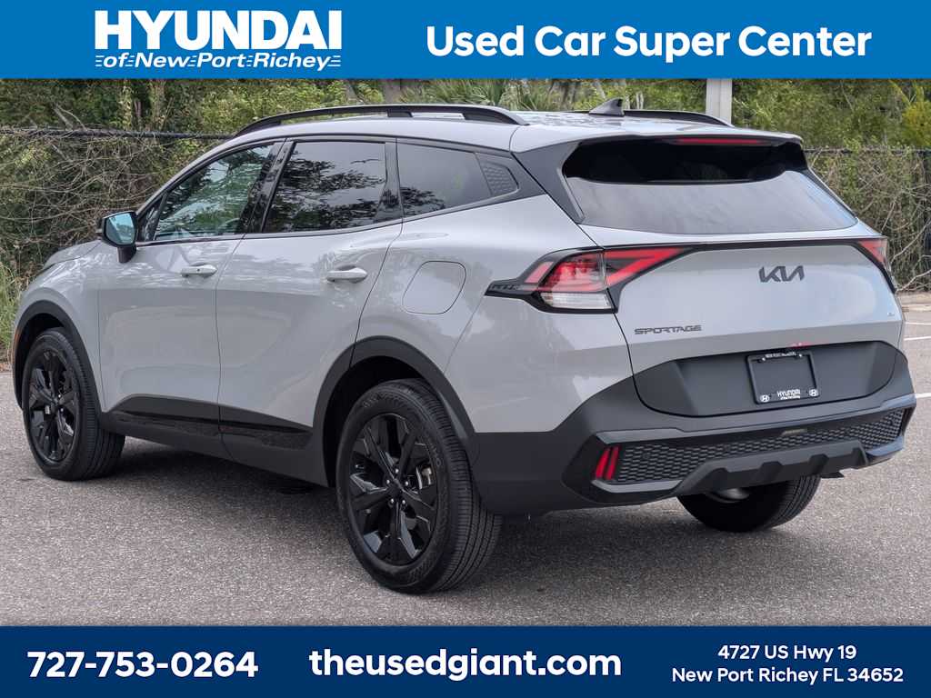 Thumbnail: 2025 Kia Sportage - 3