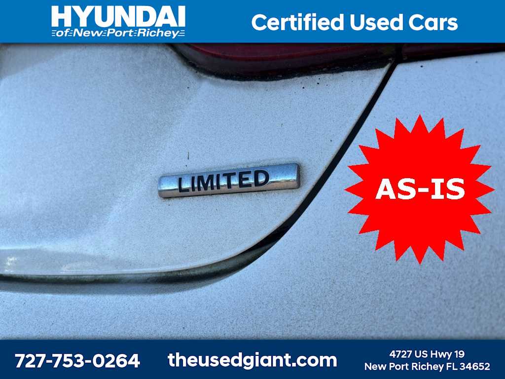 Thumbnail: 2011 Hyundai Sonata - 3