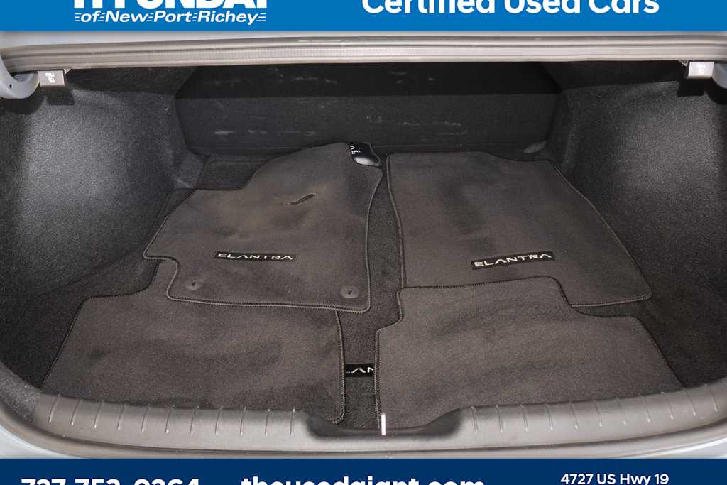 2023 Hyundai Elantra SEL 11