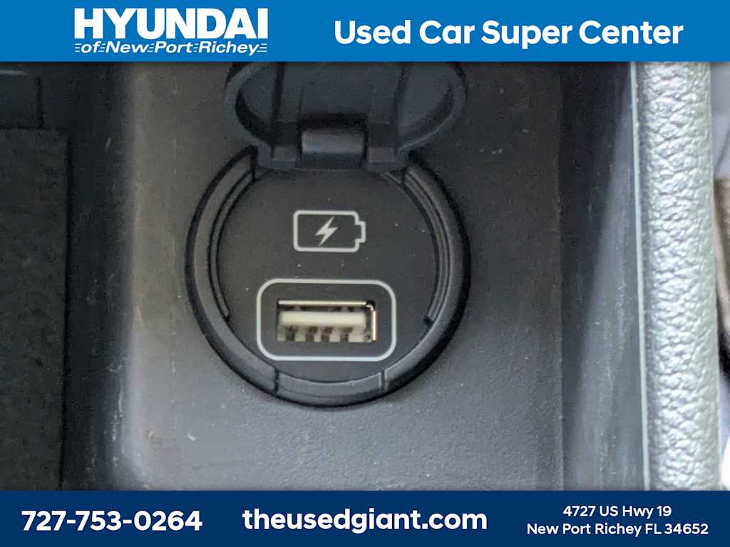 Thumbnail: 2017 Hyundai Elantra - 29