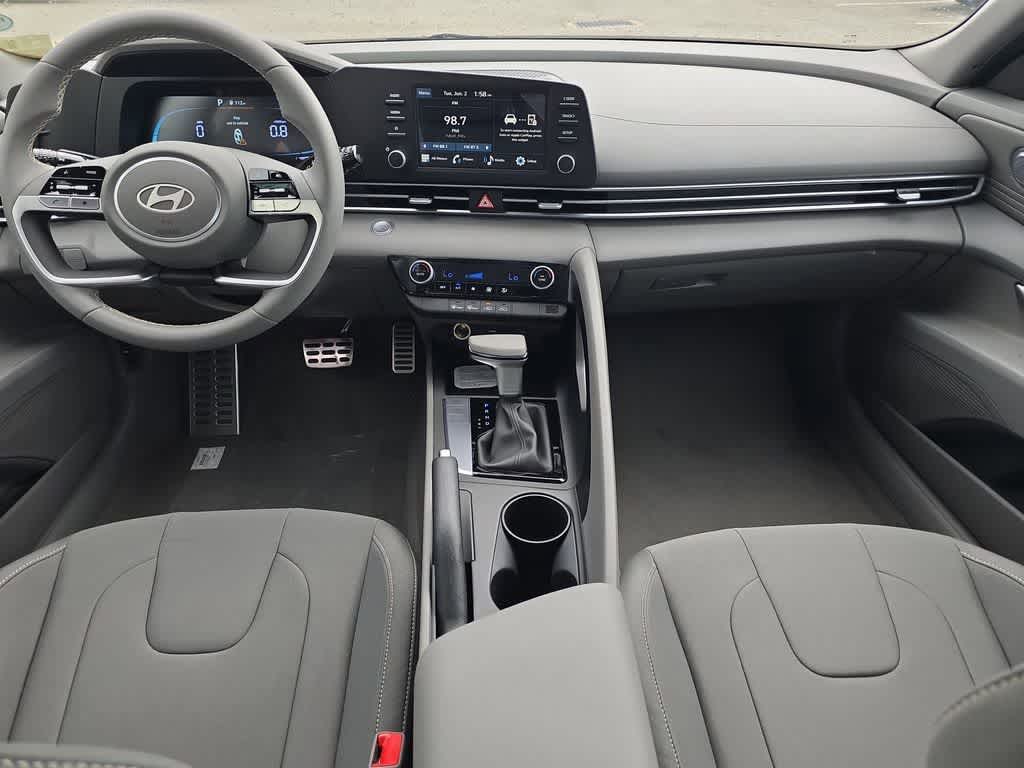 Thumbnail: 2026 Hyundai Elantra - 18