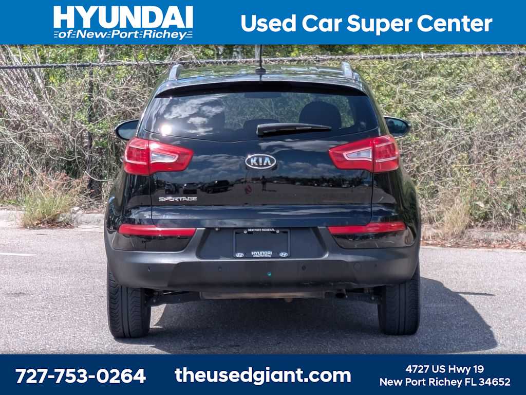 Thumbnail: 2011 Kia Sportage - 4