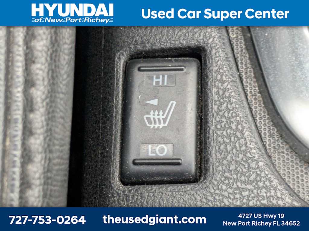 Thumbnail: 2012 Nissan Altima - 26