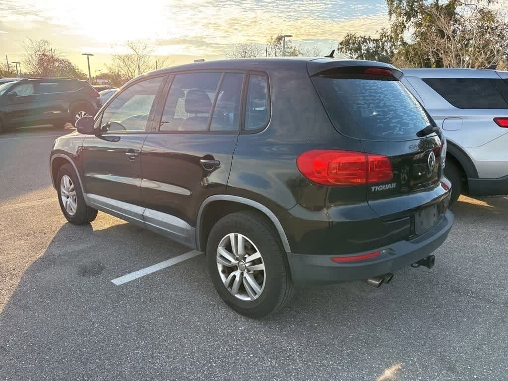 Thumbnail: 2013 Volkswagen Tiguan - 2