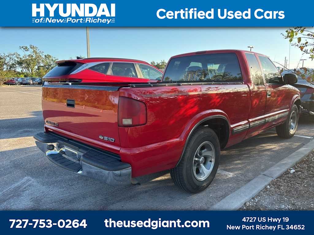 Thumbnail: 2002 Chevrolet S-10 - 3
