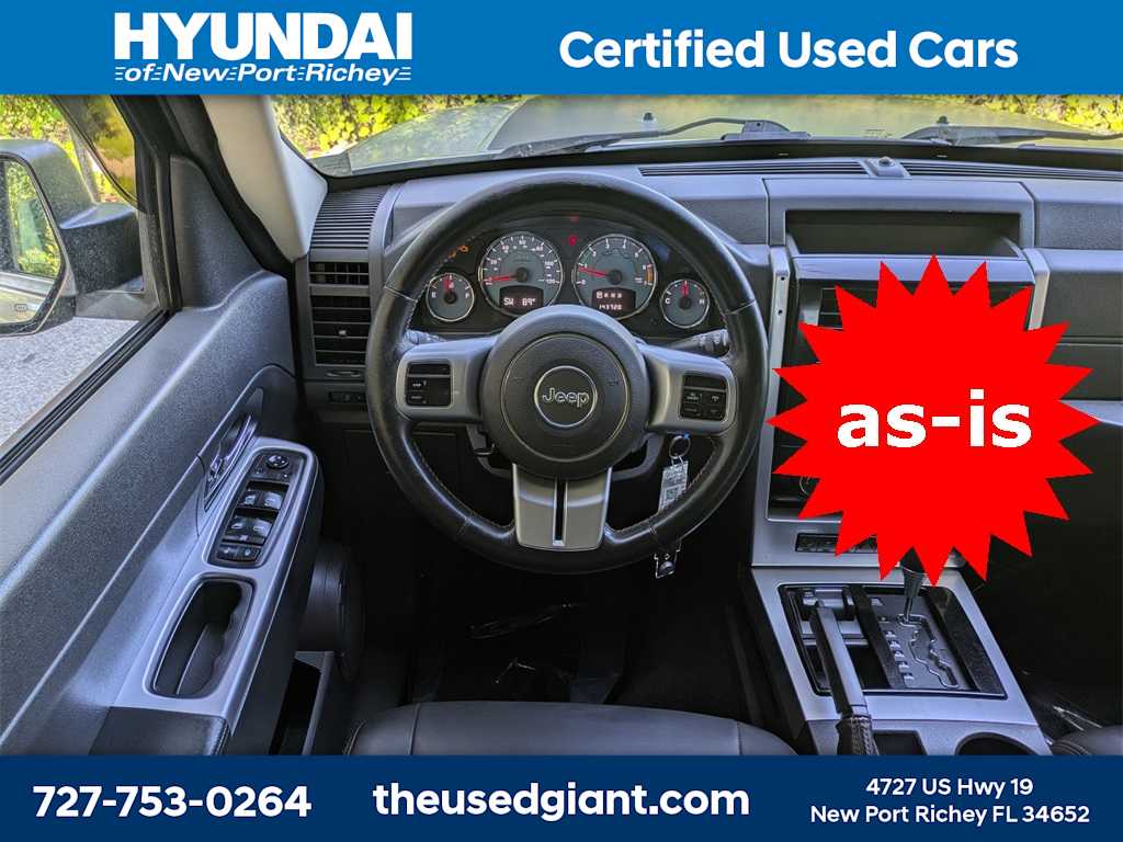 Thumbnail: 2012 Jeep Liberty - 17