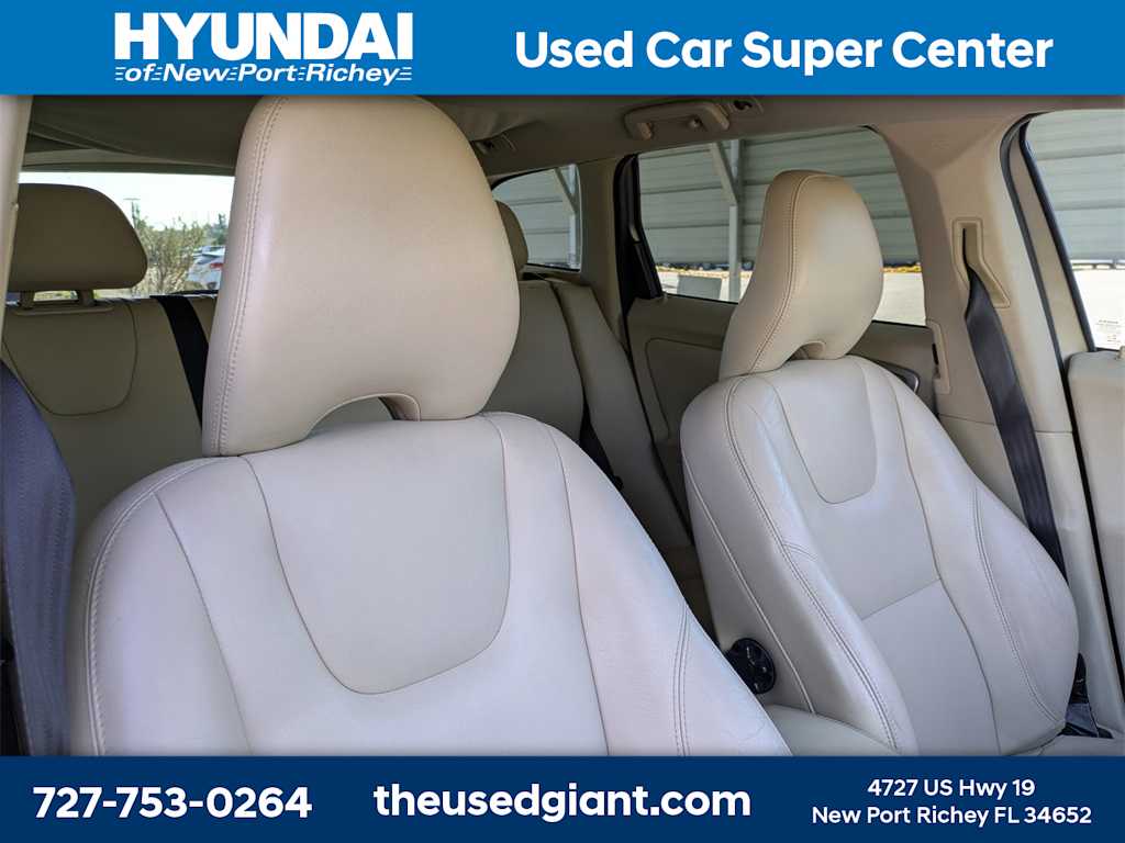 Thumbnail: 2015 Volvo XC60 - 6