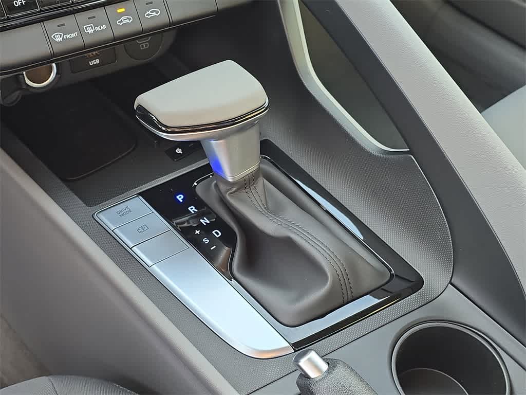 Thumbnail: 2026 Hyundai Elantra - 30