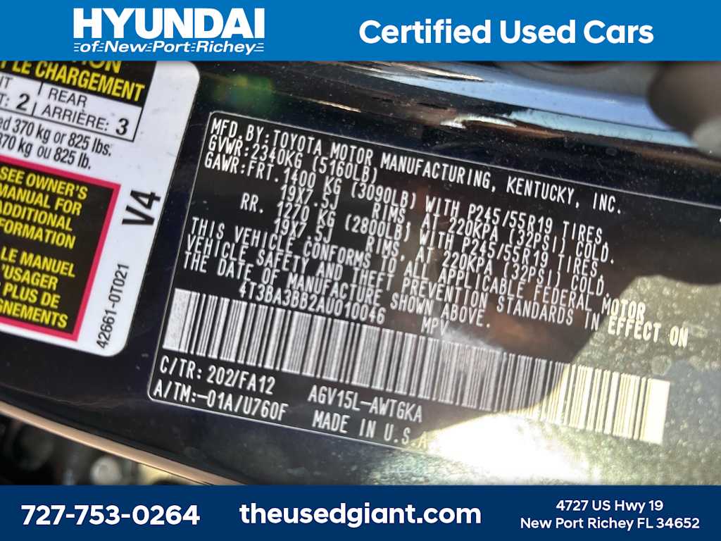 Thumbnail: 2010 Toyota Venza - 6