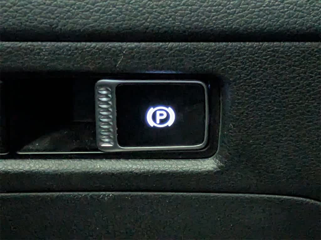 Thumbnail: 2022 Hyundai Santa Fe - 30