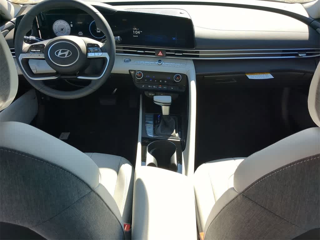 Thumbnail: 2026 Hyundai Elantra - 15