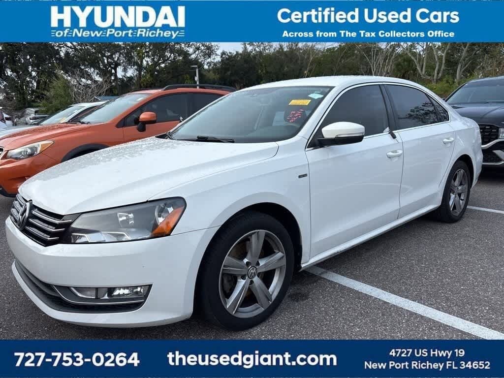 Used 2015 Volkswagen Passat 1.8T Limited Edition w/PZEV Sedan