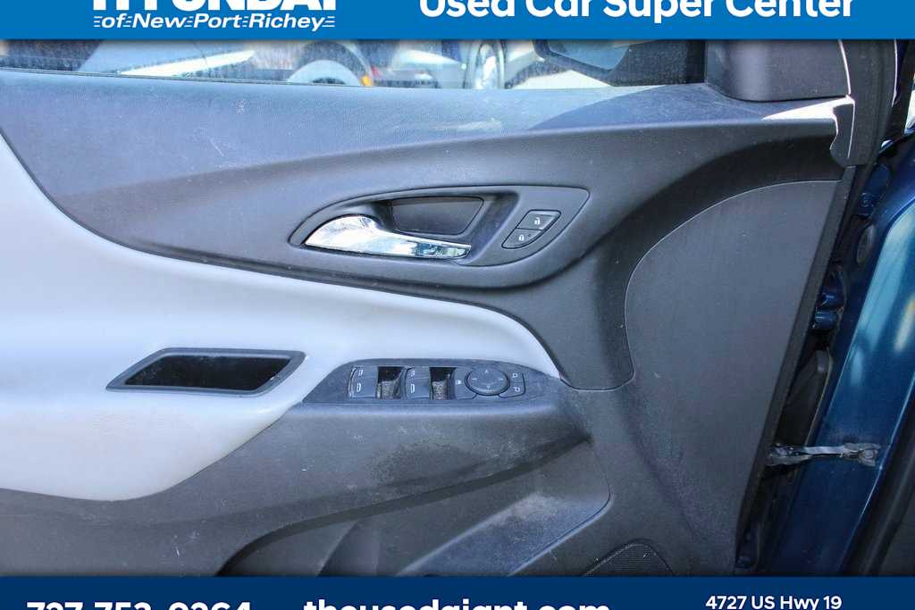 Thumbnail: 2019 Chevrolet Equinox - 9