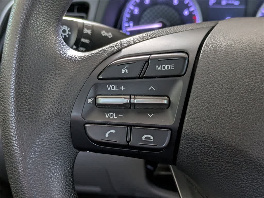 Thumbnail: 2020 Hyundai Elantra - 24