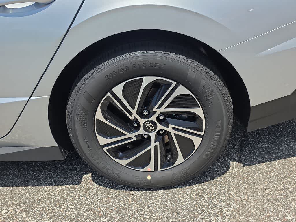 Thumbnail: 2026 Hyundai Sonata - 14