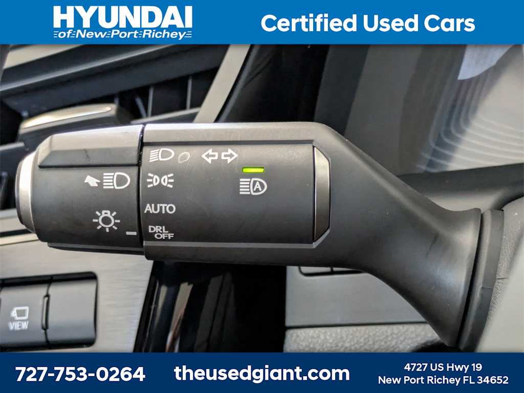 Thumbnail: 2025 Lexus ES - 33