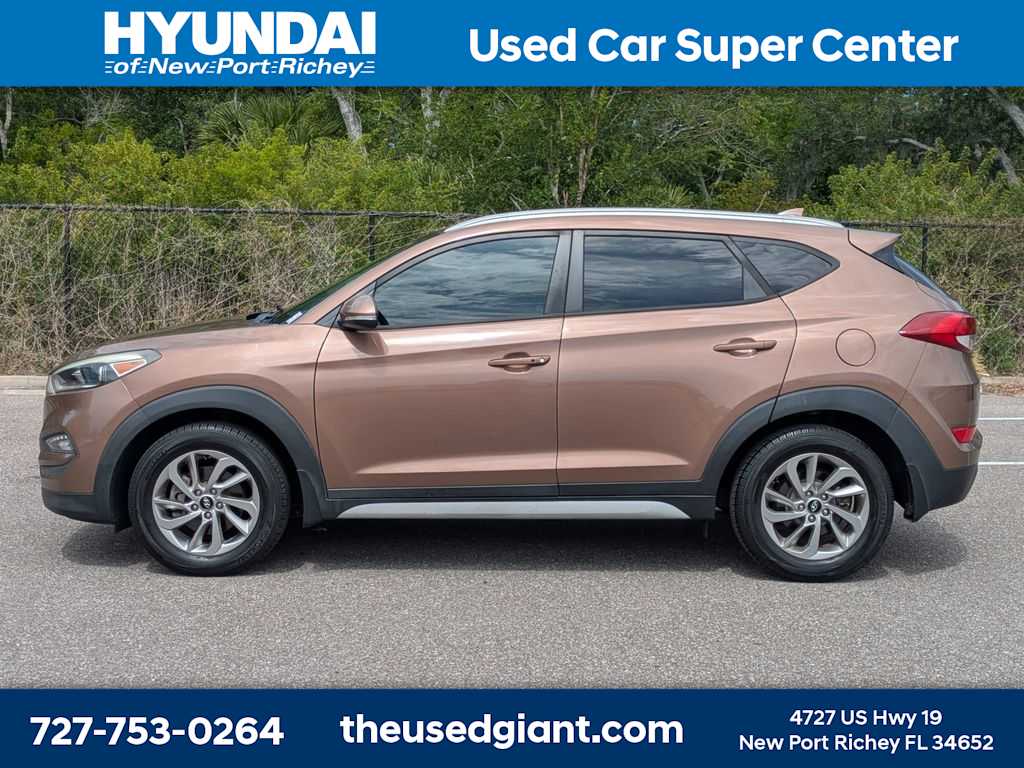 2017 Hyundai Tucson SE Plus -
                  New Port Richey, FL