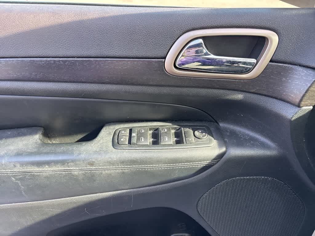 Thumbnail: 2015 Jeep Grand Cherokee - 10