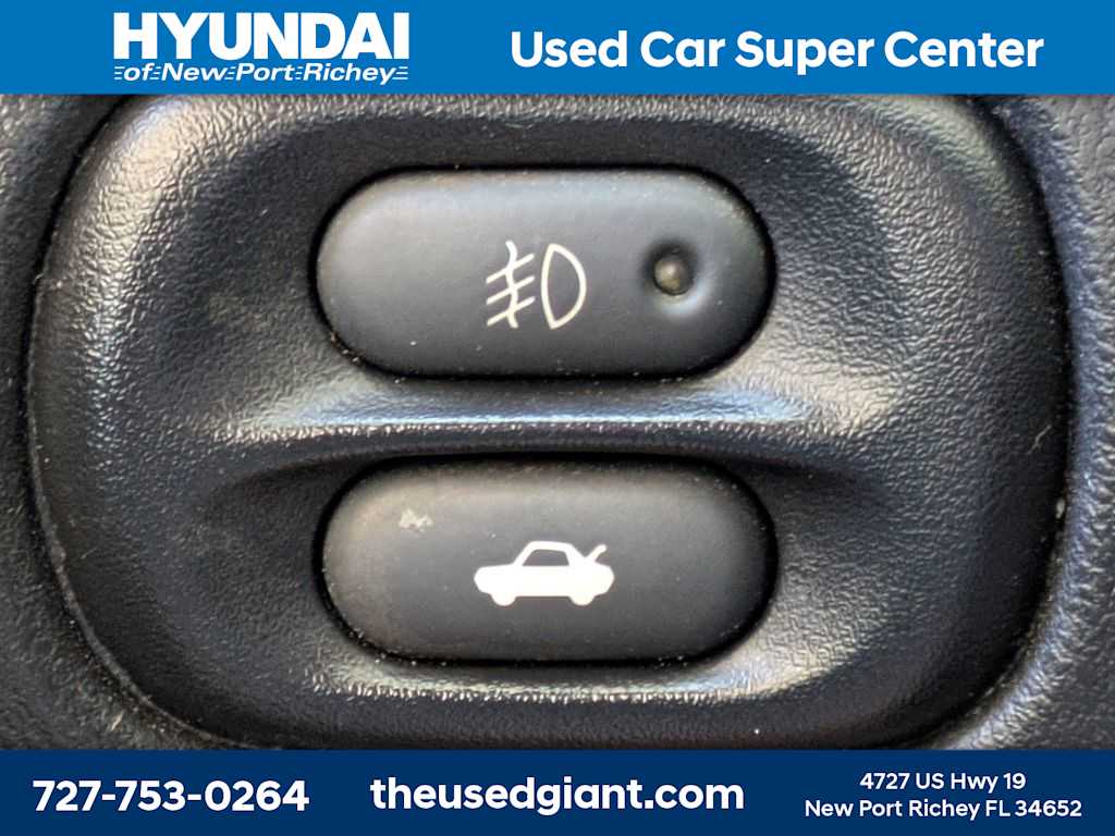 Thumbnail: 1998 Chevrolet Corvette - 29