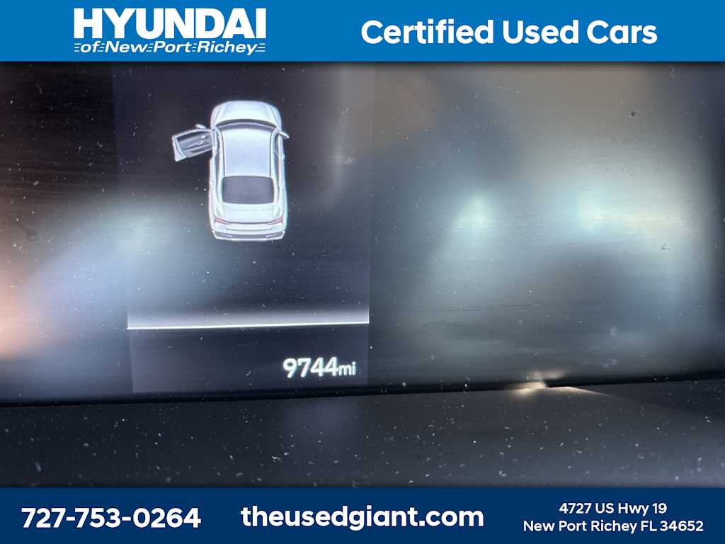 Thumbnail: 2024 Hyundai Elantra - 11