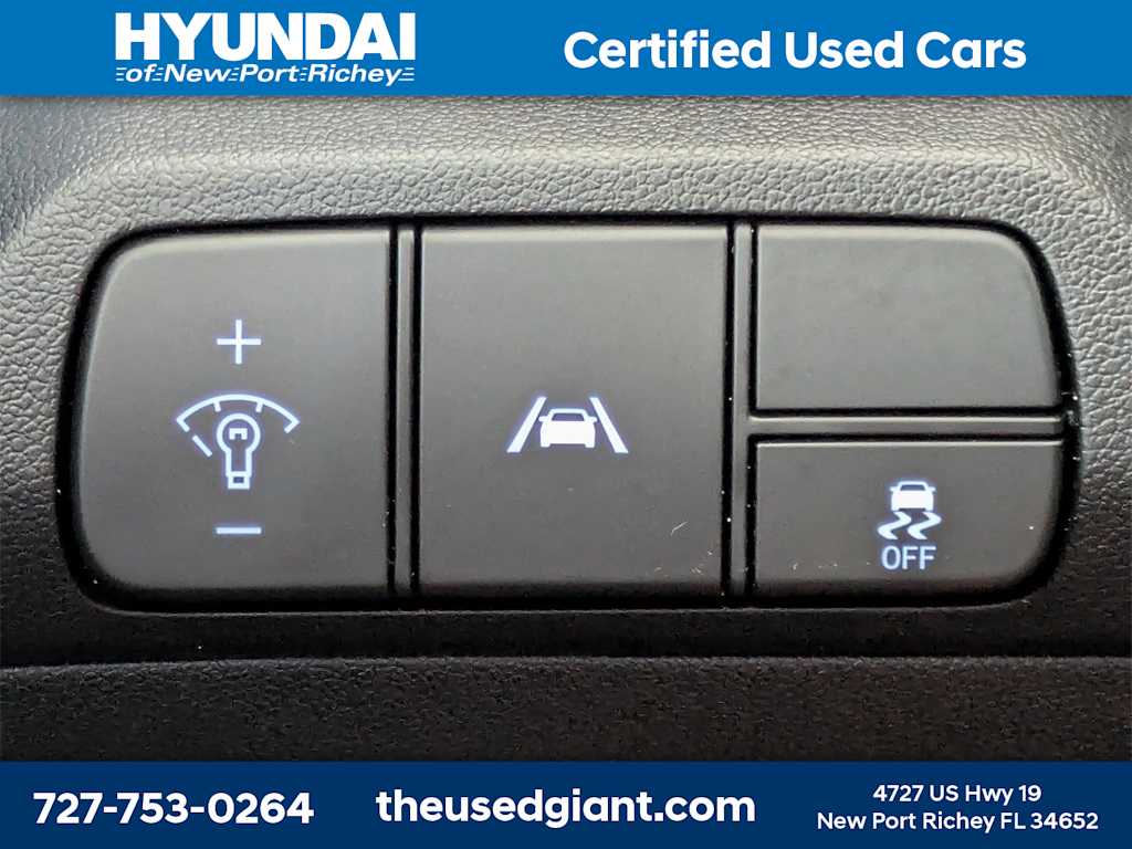 Thumbnail: 2023 Hyundai Elantra - 22