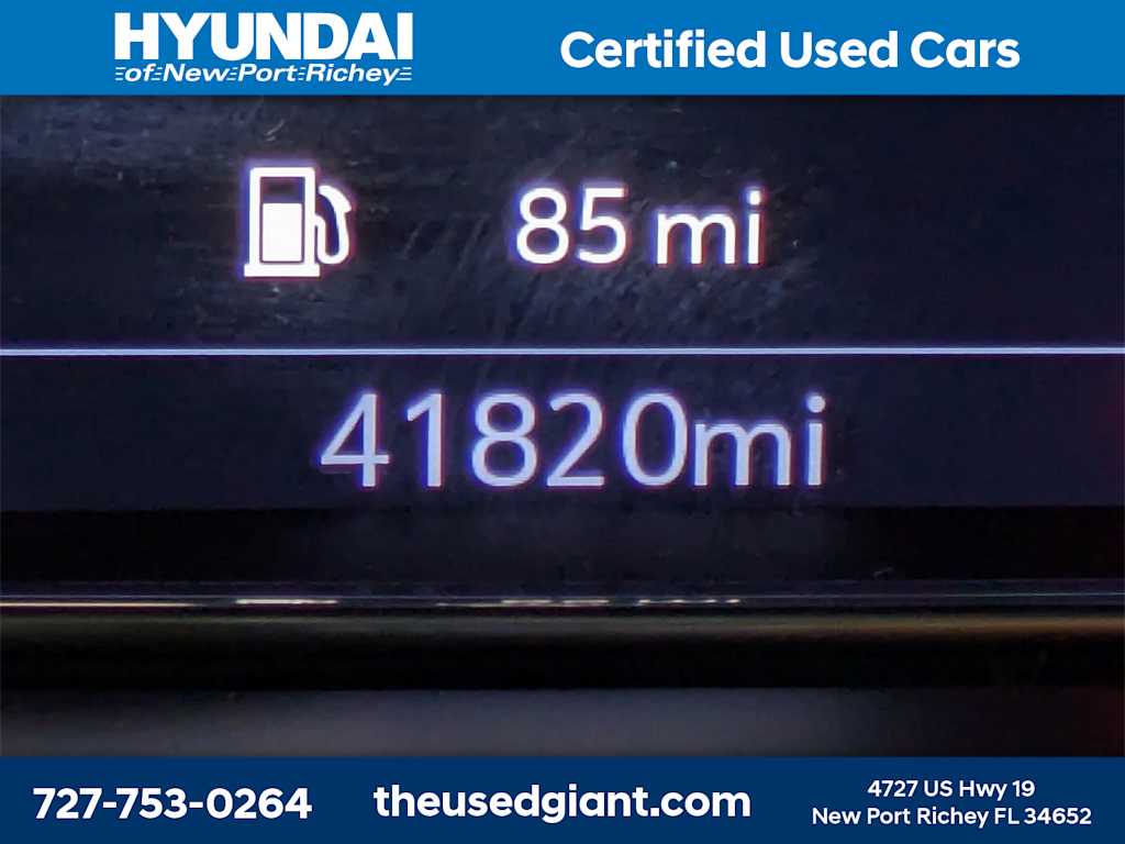 Thumbnail: 2021 GMC Yukon XL - 44