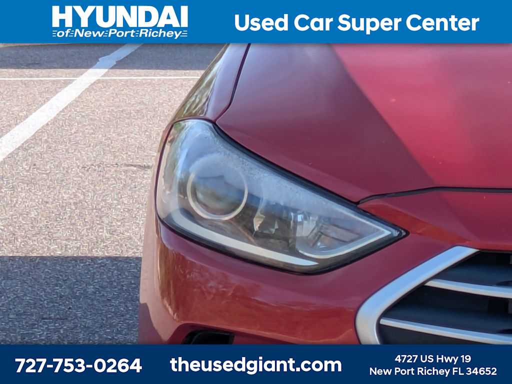 Thumbnail: 2017 Hyundai Elantra - 9