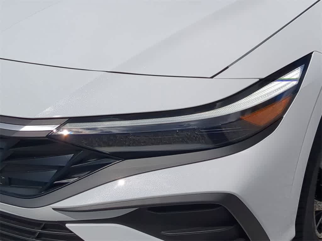 Thumbnail: 2026 Hyundai Elantra - 10
