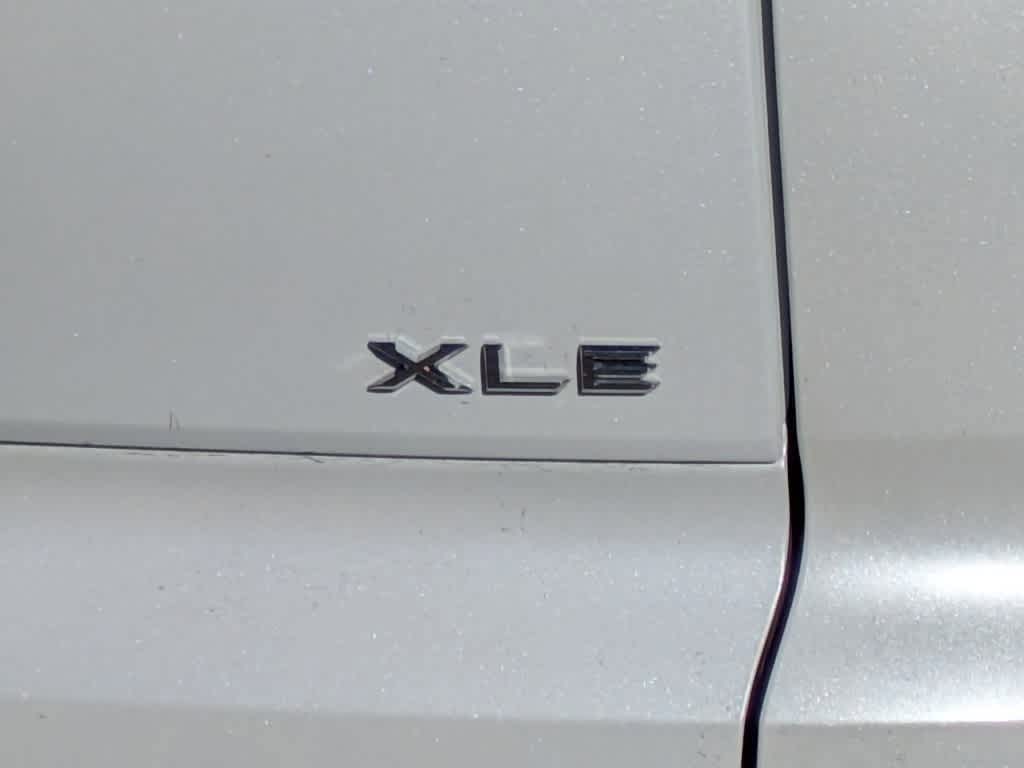 Thumbnail: 2025 Toyota Crown Signia - 9