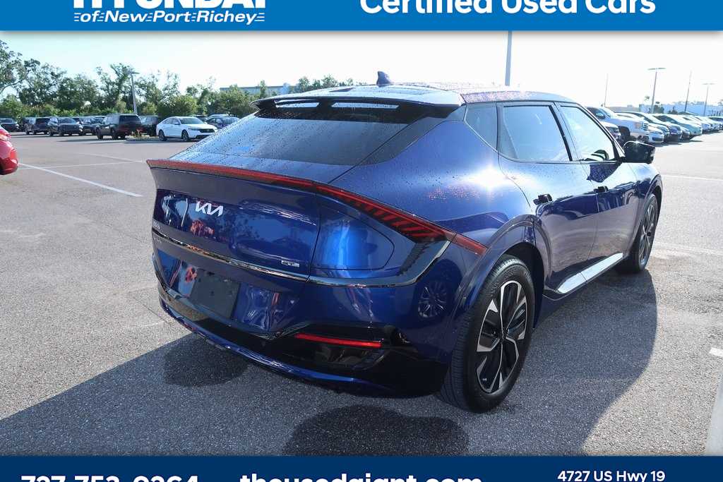 Thumbnail: 2024 Kia EV6 - 3