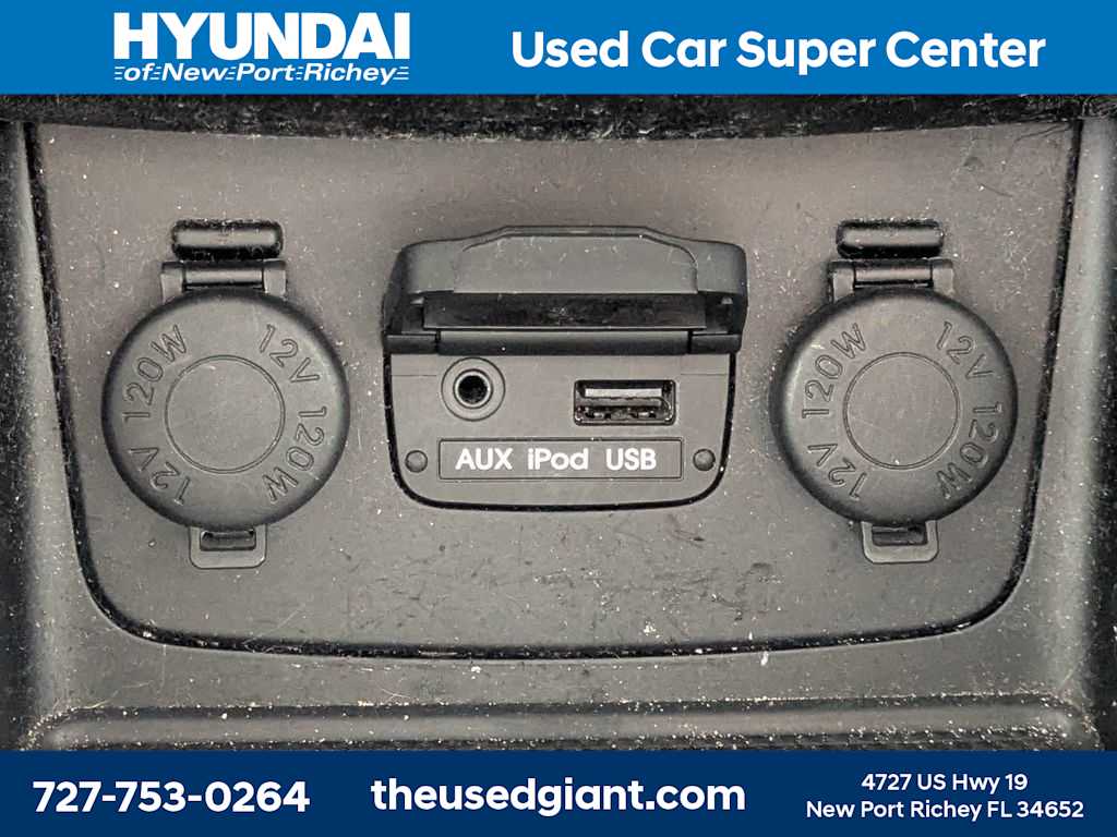 Thumbnail: 2013 Hyundai Sonata - 22