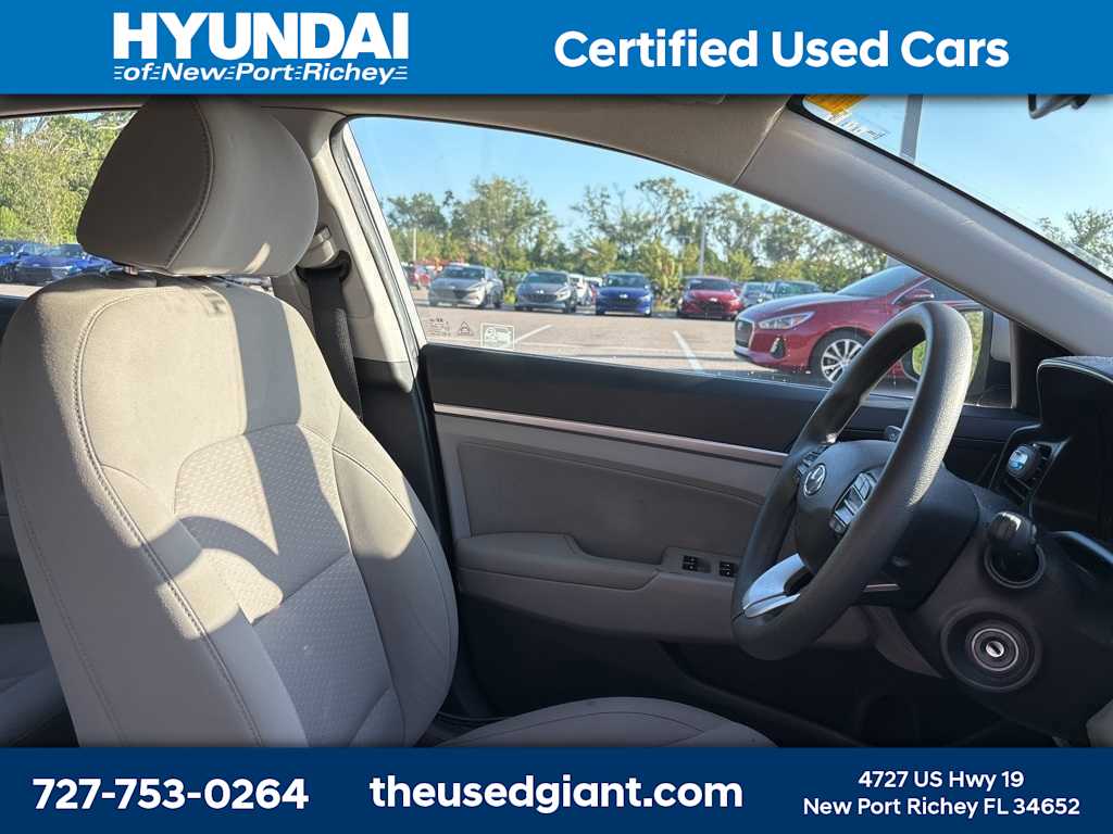 Thumbnail: 2020 Hyundai Elantra - 7