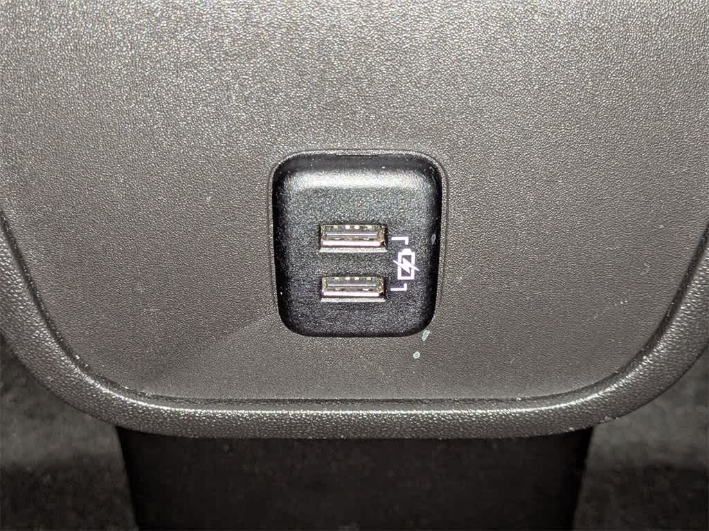 Thumbnail: 2018 GMC Terrain - 17