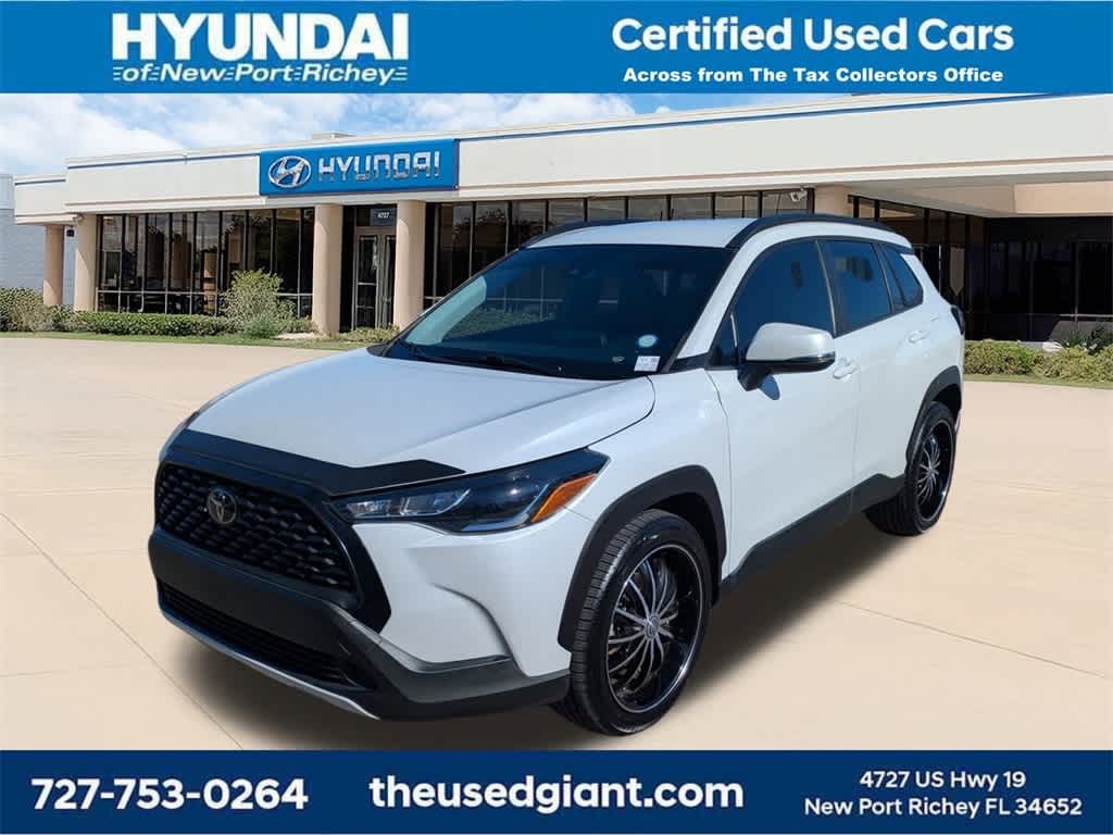 2022 Toyota Corolla Cross LE -
                  New Port Richey, FL