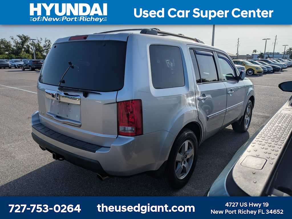 Thumbnail: 2010 Honda Pilot - 2