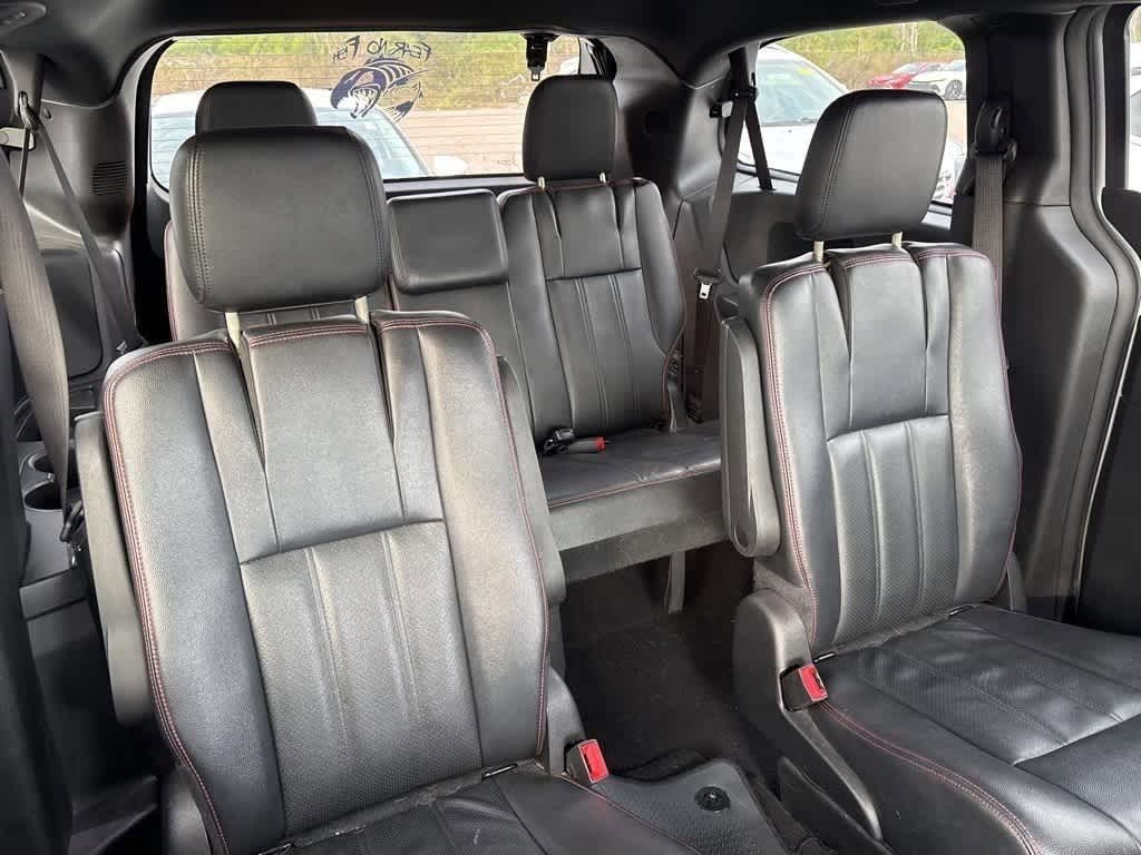 Thumbnail: 2019 Dodge Grand Caravan - 10