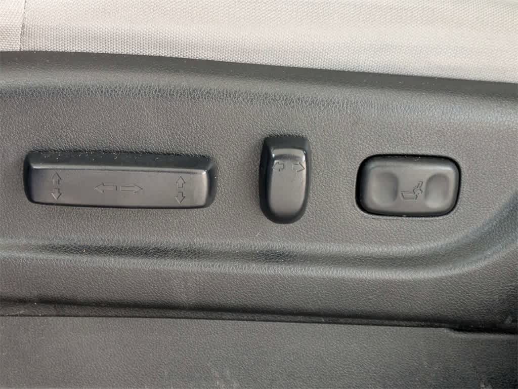 Thumbnail: 2015 Honda CR-V - 21