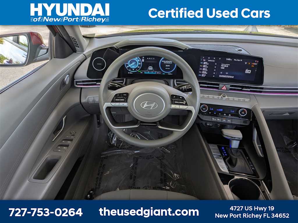 Thumbnail: 2024 Hyundai Elantra - 17