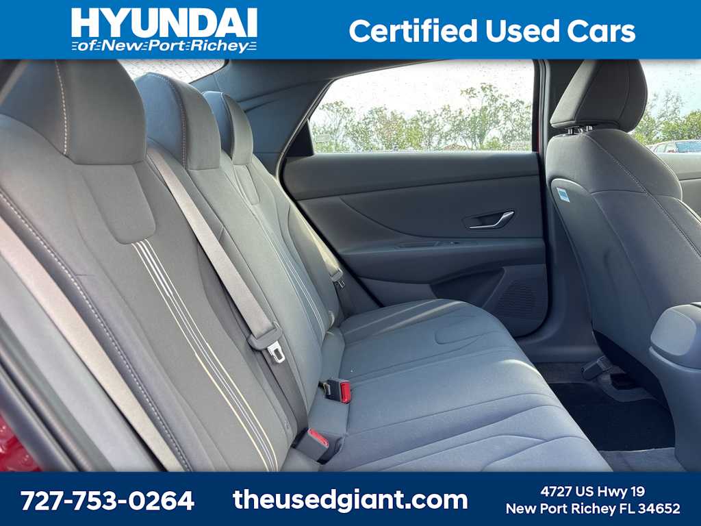 2023 Hyundai Elantra Blue 9