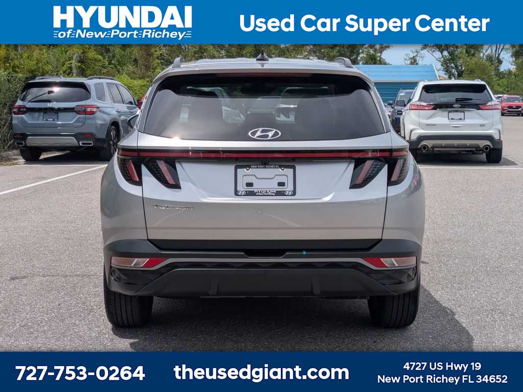 Thumbnail: 2024 Hyundai Tucson - 4