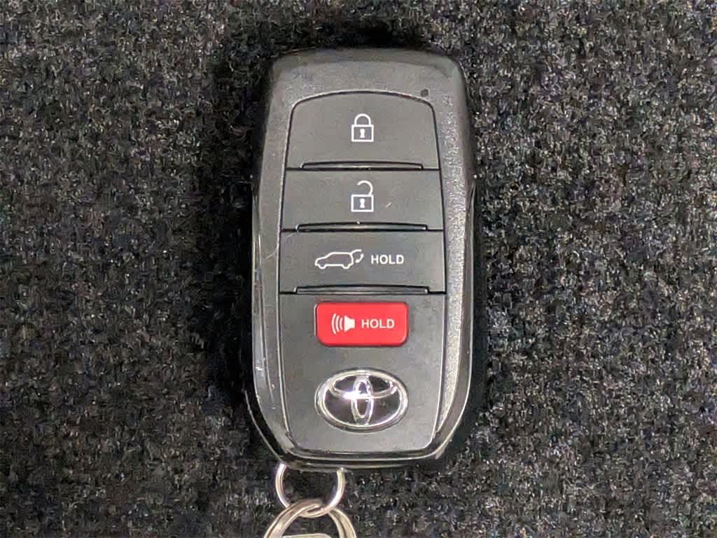 Thumbnail: 2024 Toyota Venza - 43