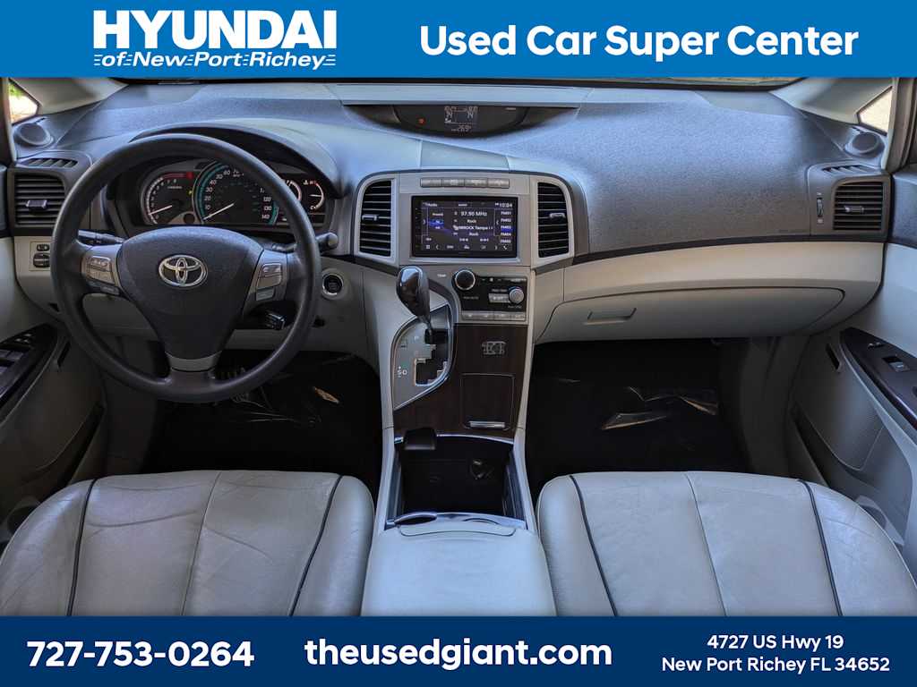 Thumbnail: 2009 Toyota Venza - 17
