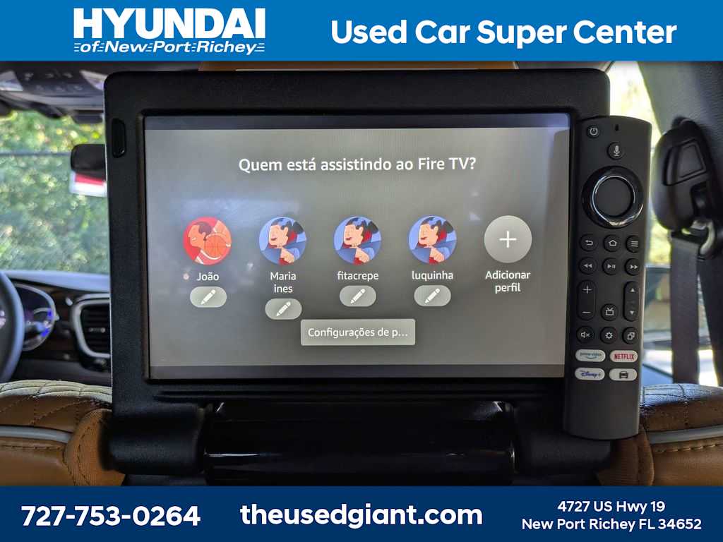 Thumbnail: 2022 Chrysler Pacifica - 25