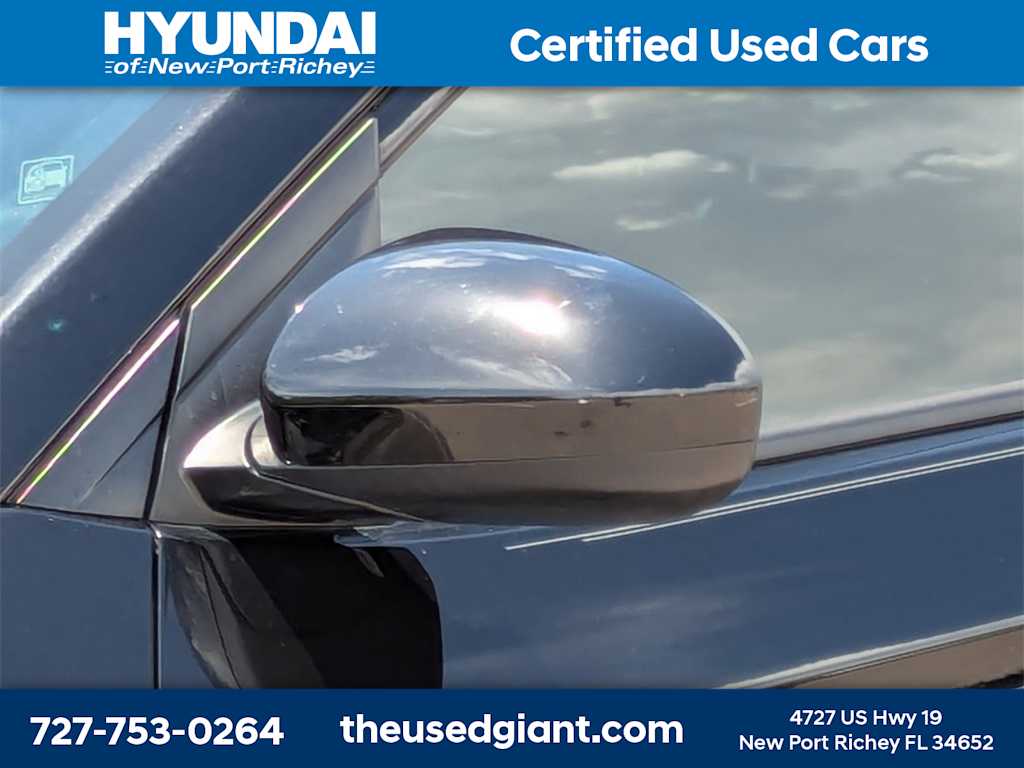 Thumbnail: 2019 Hyundai Tucson - 10