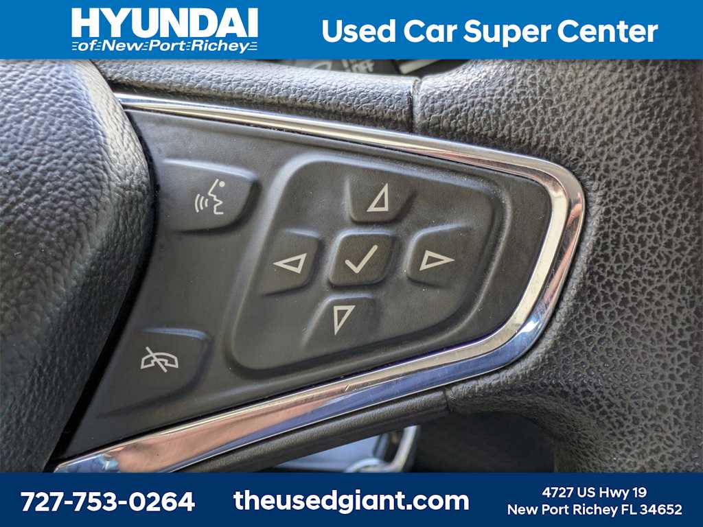 Thumbnail: 2018 Chevrolet Cruze - 28