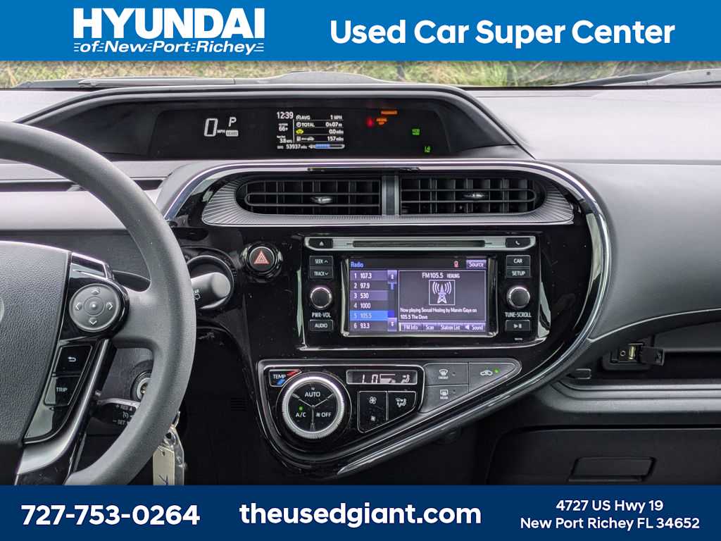 Thumbnail: 2018 Toyota Prius c - 19